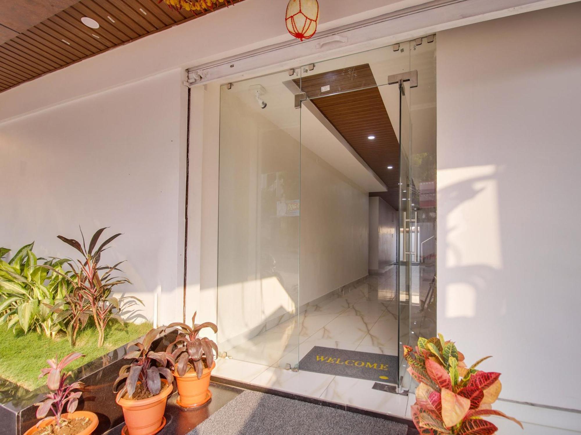 Hotel O Rr Residency Khammam מראה חיצוני תמונה