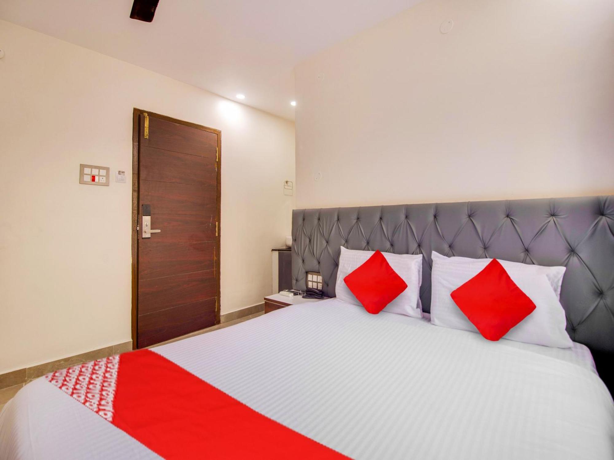 Hotel O Rr Residency Khammam מראה חיצוני תמונה