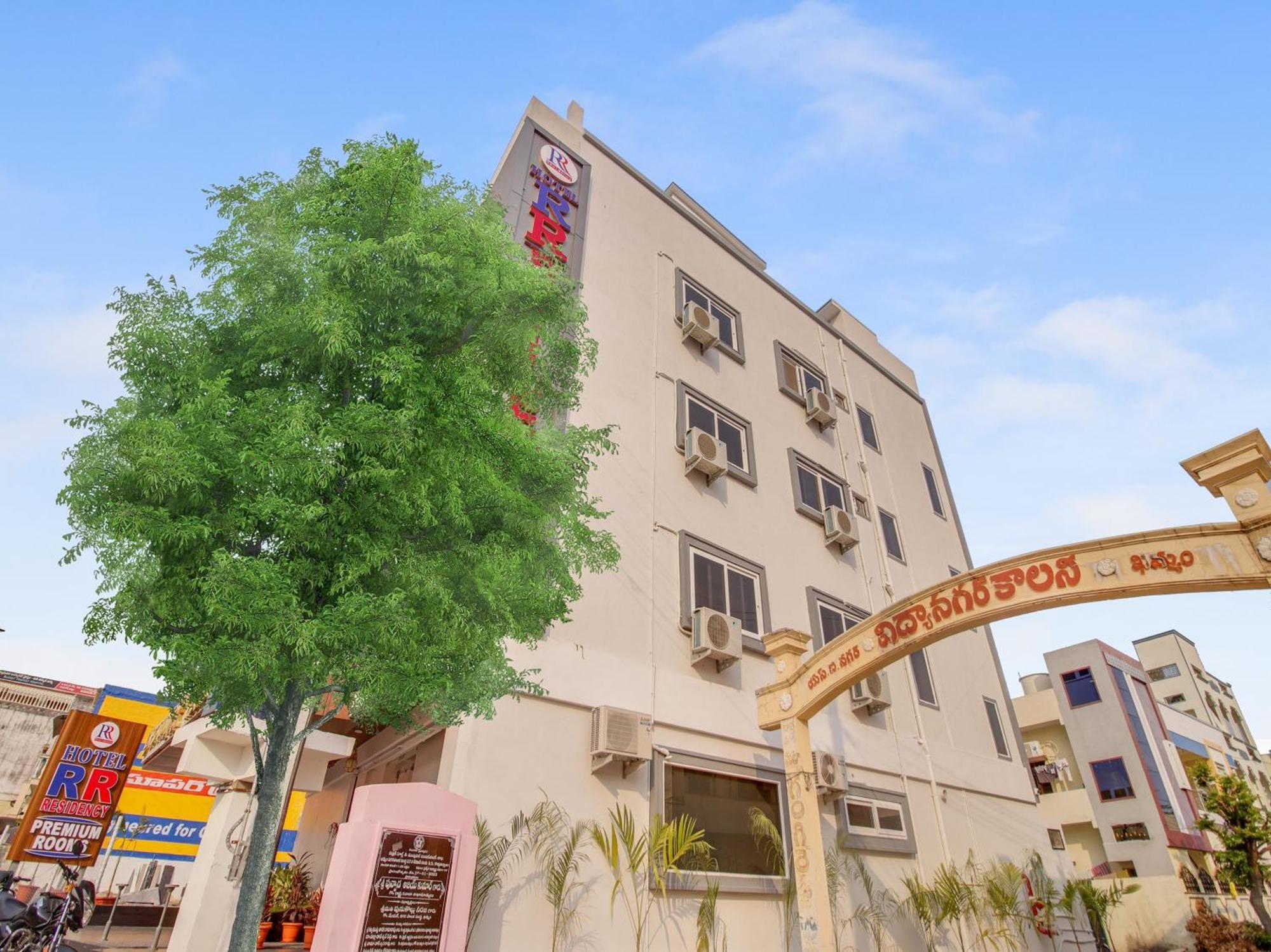 Hotel O Rr Residency Khammam מראה חיצוני תמונה